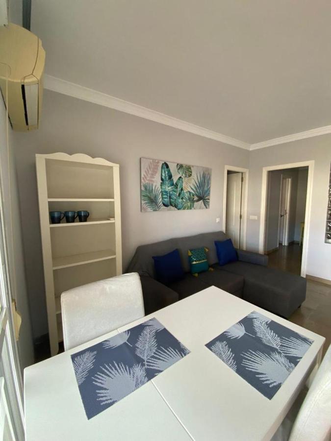 Apartamento Junto Al Puerto Deportivo De Estepona Bagian luar foto